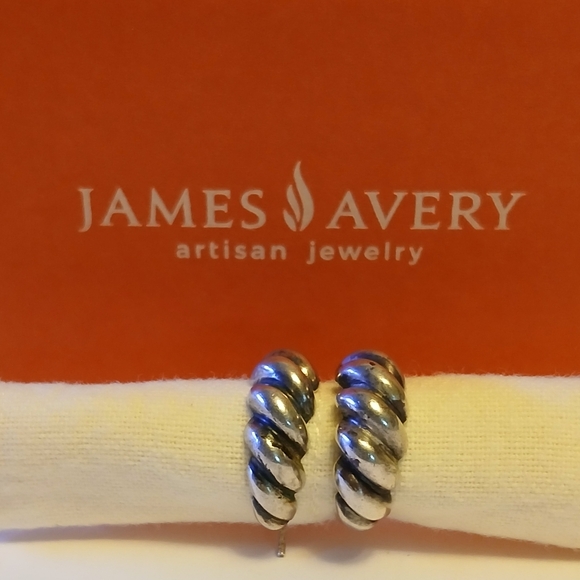 Retired James Avery Fluted Loop Ear Posts - Picture 3 of 13